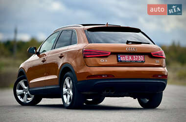 Внедорожник / Кроссовер Audi Q3 2012 в 