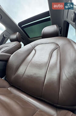 Внедорожник / Кроссовер Audi Q3 2012 в 