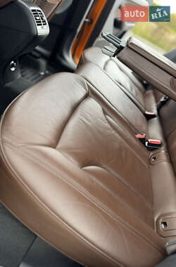 Внедорожник / Кроссовер Audi Q3 2012 в 