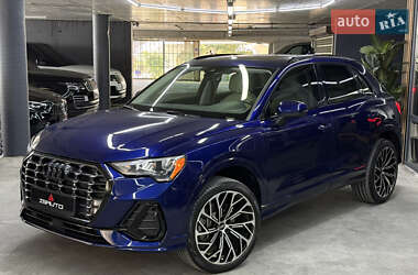 Внедорожник / Кроссовер Audi Q3 2020 в 