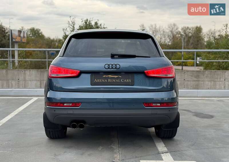 Позашляховик / Кросовер Audi Q3 2016 в Києві