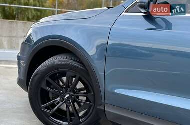 Внедорожник / Кроссовер Audi Q3 2016 в 