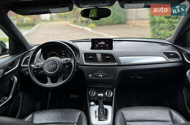 Внедорожник / Кроссовер Audi Q3 2016 в 