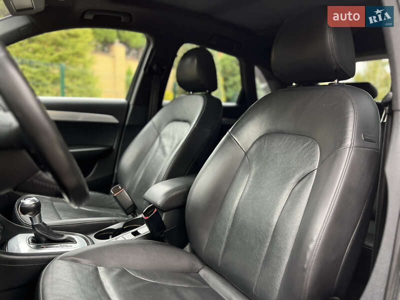 Внедорожник / Кроссовер Audi Q3 2016 в Ровно