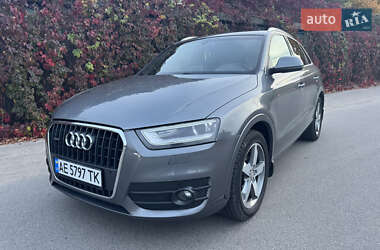 Позашляховик / Кросовер Audi Q3 2015 в Дніпрі