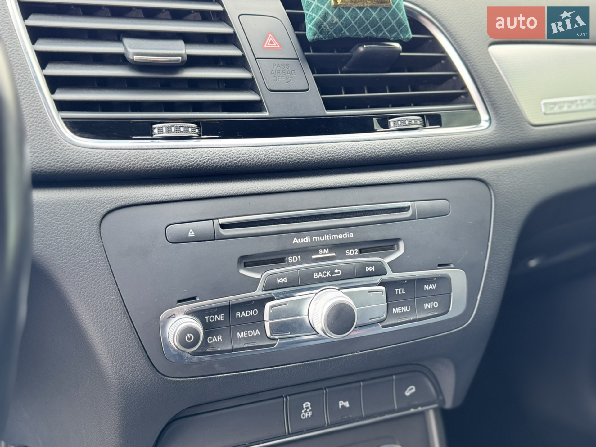 2016 Audi Q3 - мініатюра 28