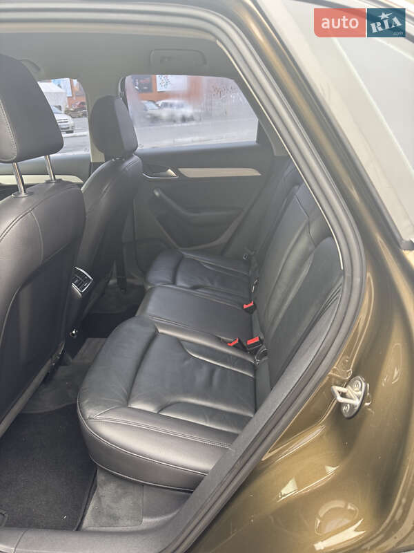 Внедорожник / Кроссовер Audi Q3 2014 в Киеве фото 15 Внедорожник / Кроссовер Audi Q3 2014 в Киеве