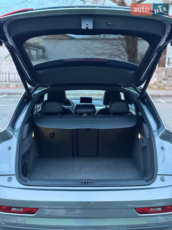 Позашляховик / Кросовер Audi Q3 2016 в Києві фото 19 Позашляховик / Кросовер Audi Q3 2016 в Києві