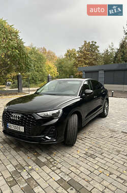 Позашляховик / Кросовер Audi Q3 2022 в Вінниці