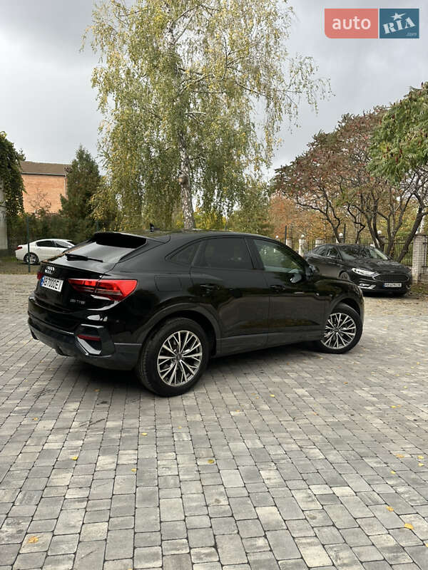 Позашляховик / Кросовер Audi Q3 2022 в Вінниці фото 10 Позашляховик / Кросовер Audi Q3 2022 в Вінниці