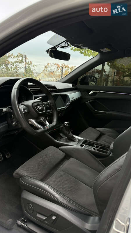 Позашляховик / Кросовер Audi Q3 2020 в Вінниці