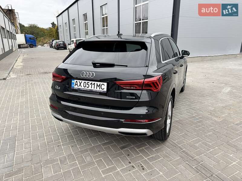 Позашляховик / Кросовер Audi Q3 2019 в Києві фото 5 Позашляховик / Кросовер Audi Q3 2019 в Києві