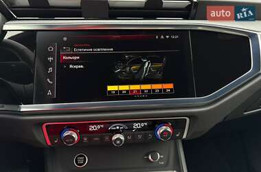 Позашляховик / Кросовер Audi Q3 2024 в  фото 13 Позашляховик / Кросовер Audi Q3 2024 в