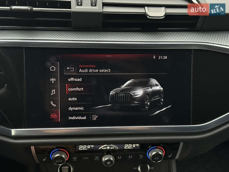 Позашляховик / Кросовер Audi Q3 2021 в Києві фото 28 Позашляховик / Кросовер Audi Q3 2021 в Києві