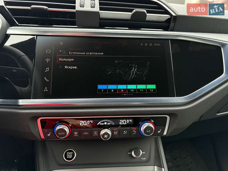 Позашляховик / Кросовер Audi Q3 2024 в Києві