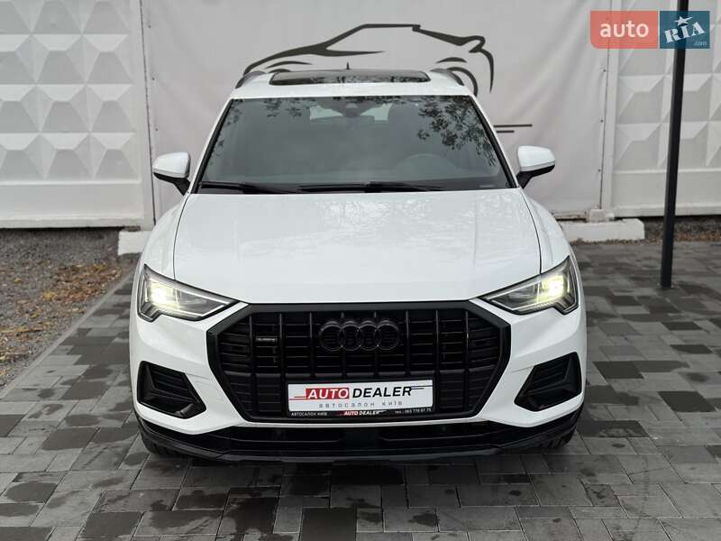 Позашляховик / Кросовер Audi Q3 2019 в Києві фото 2 Позашляховик / Кросовер Audi Q3 2019 в Києві