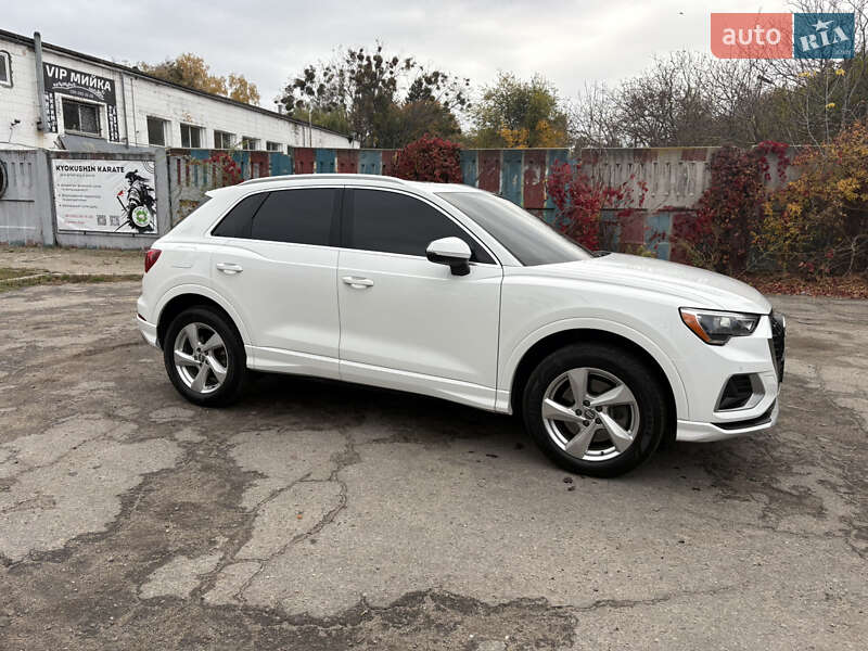 Внедорожник / Кроссовер Audi Q3 2020 в Полтаве фото 37 Внедорожник / Кроссовер Audi Q3 2020 в Полтаве