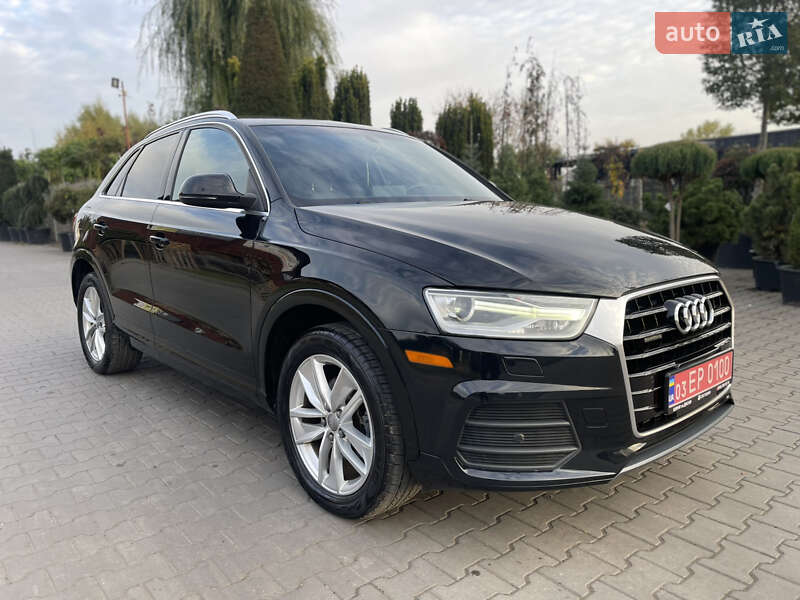Позашляховик / Кросовер Audi Q3 2016 в Луцьку