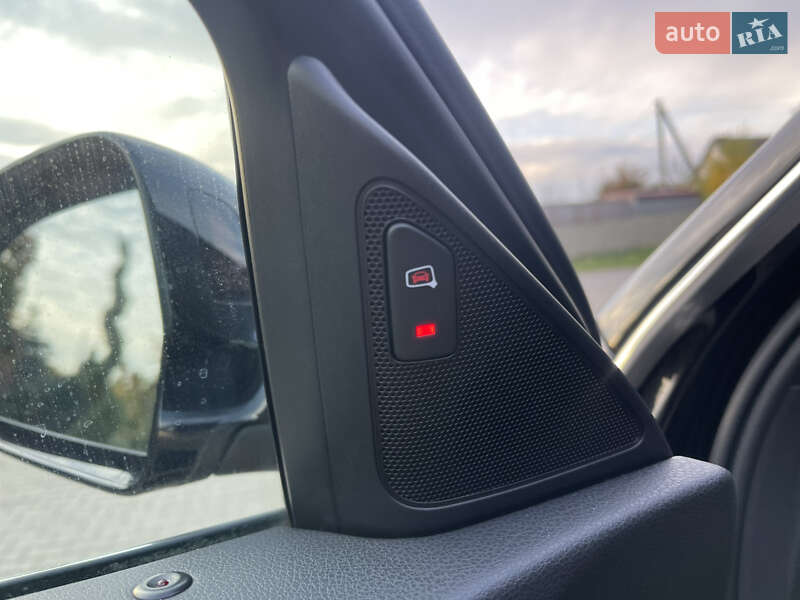 Позашляховик / Кросовер Audi Q3 2016 в Луцьку
