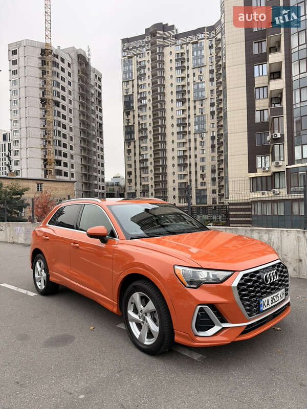 Позашляховик / Кросовер Audi Q3 2019 в Києві фото 8 Позашляховик / Кросовер Audi Q3 2019 в Києві