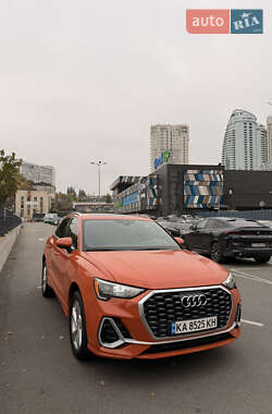 Позашляховик / Кросовер Audi Q3 2019 в  фото 5 Позашляховик / Кросовер Audi Q3 2019 в