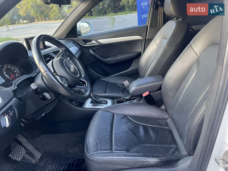 Внедорожник / Кроссовер Audi Q3 2017 в Тернополе