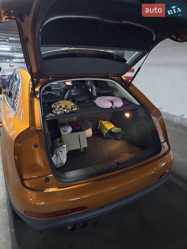 Позашляховик / Кросовер Audi Q3 2013 в Києві