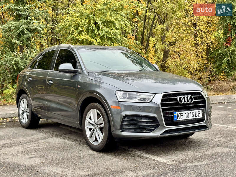 Внедорожник / Кроссовер Audi Q3 2017 в Днепре