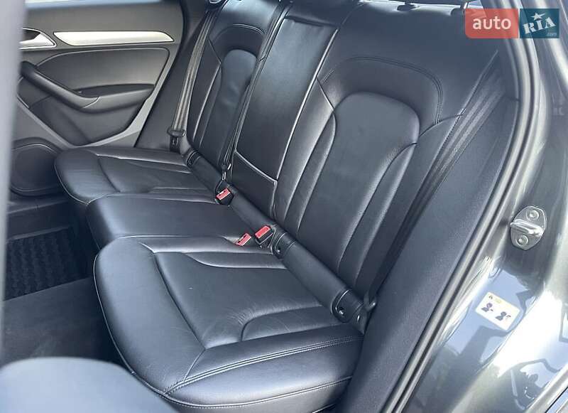 Позашляховик / Кросовер Audi Q3 2017 в Львові