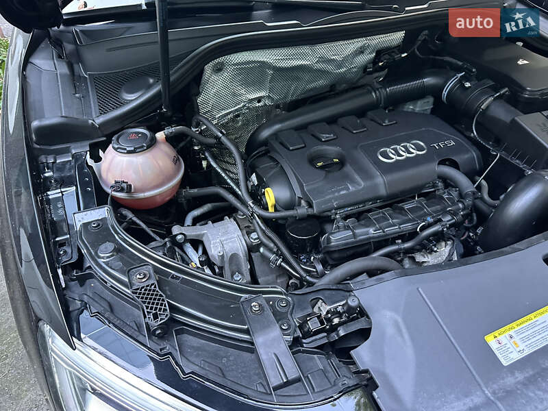 Позашляховик / Кросовер Audi Q3 2018 в Дніпрі фото 20 Позашляховик / Кросовер Audi Q3 2018 в Дніпрі