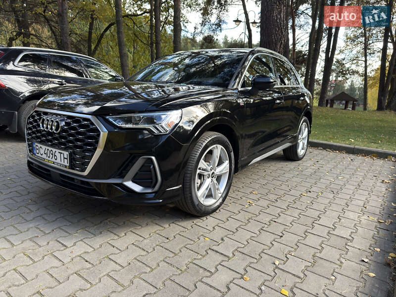 Позашляховик / Кросовер Audi Q3 2022 в Львові фото 3 Позашляховик / Кросовер Audi Q3 2022 в Львові