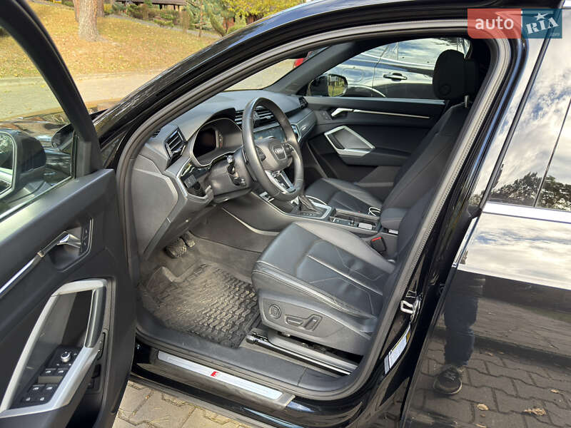 Позашляховик / Кросовер Audi Q3 2022 в Львові фото 11 Позашляховик / Кросовер Audi Q3 2022 в Львові