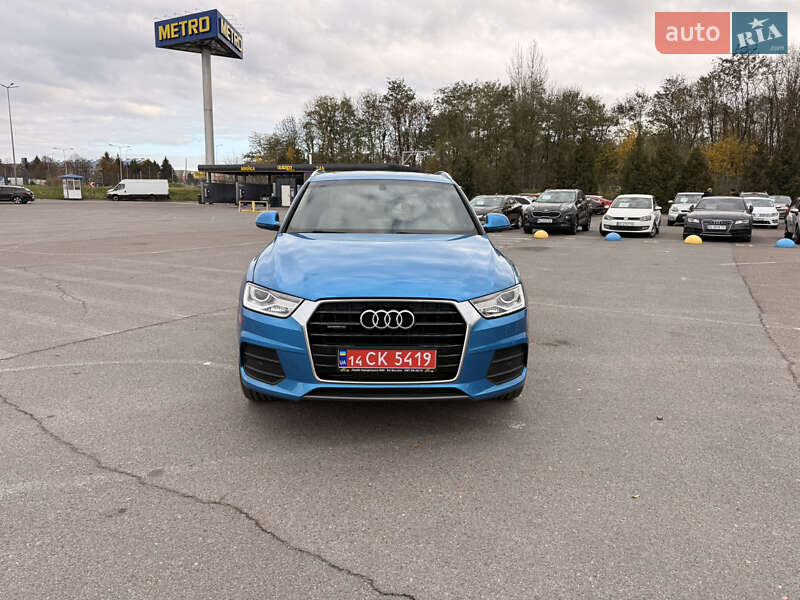 Внедорожник / Кроссовер Audi Q3 2015 в Львове