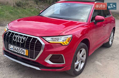 Внедорожник / Кроссовер Audi Q3 2019 в Вижнице