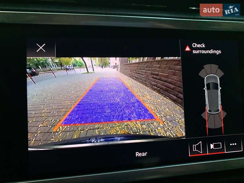 Позашляховик / Кросовер Audi Q3 2022 в Одесі