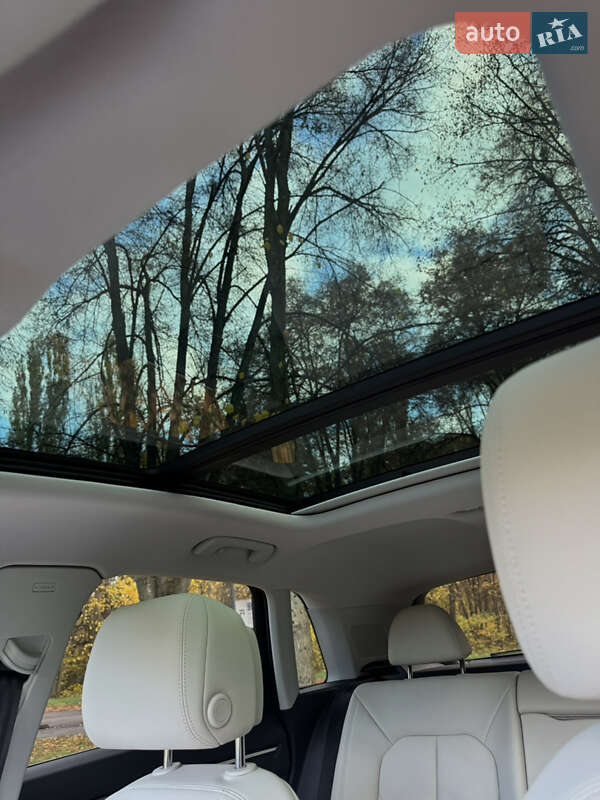 Позашляховик / Кросовер Audi Q3 2023 в Києві