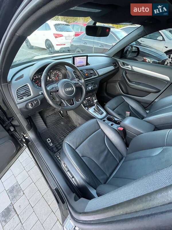 Позашляховик / Кросовер Audi Q3 2016 в Львові