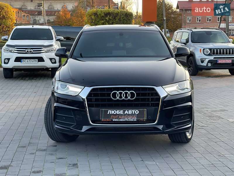 Позашляховик / Кросовер Audi Q3 2016 в Львові