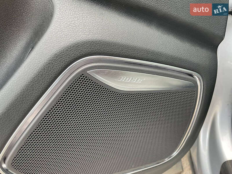 Внедорожник / Кроссовер Audi Q3 2016 в Ровно