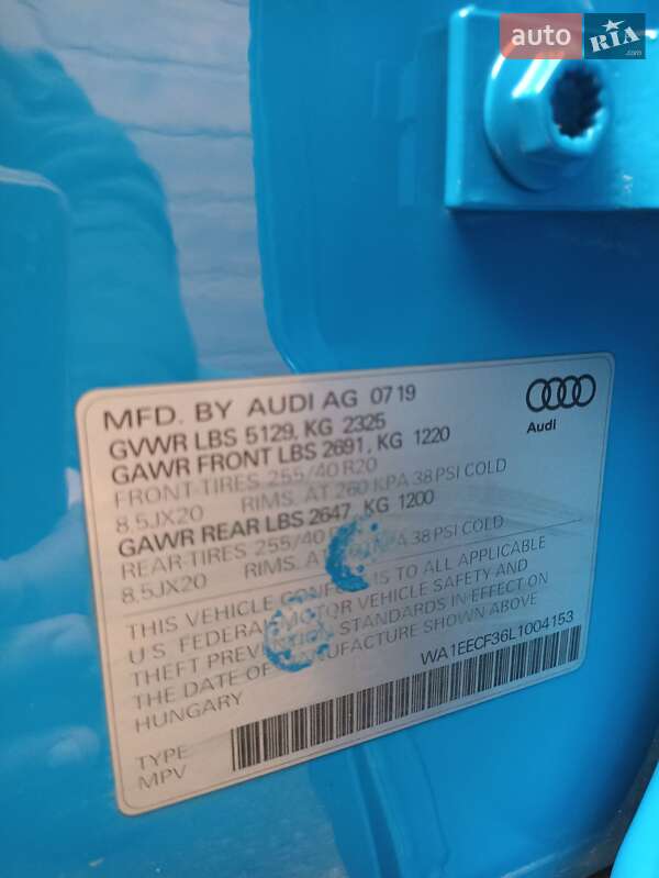 Внедорожник / Кроссовер Audi Q3 2019 в Львове