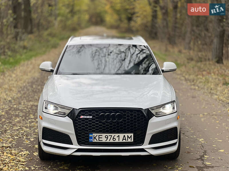 Внедорожник / Кроссовер Audi Q3 2018 в Днепре