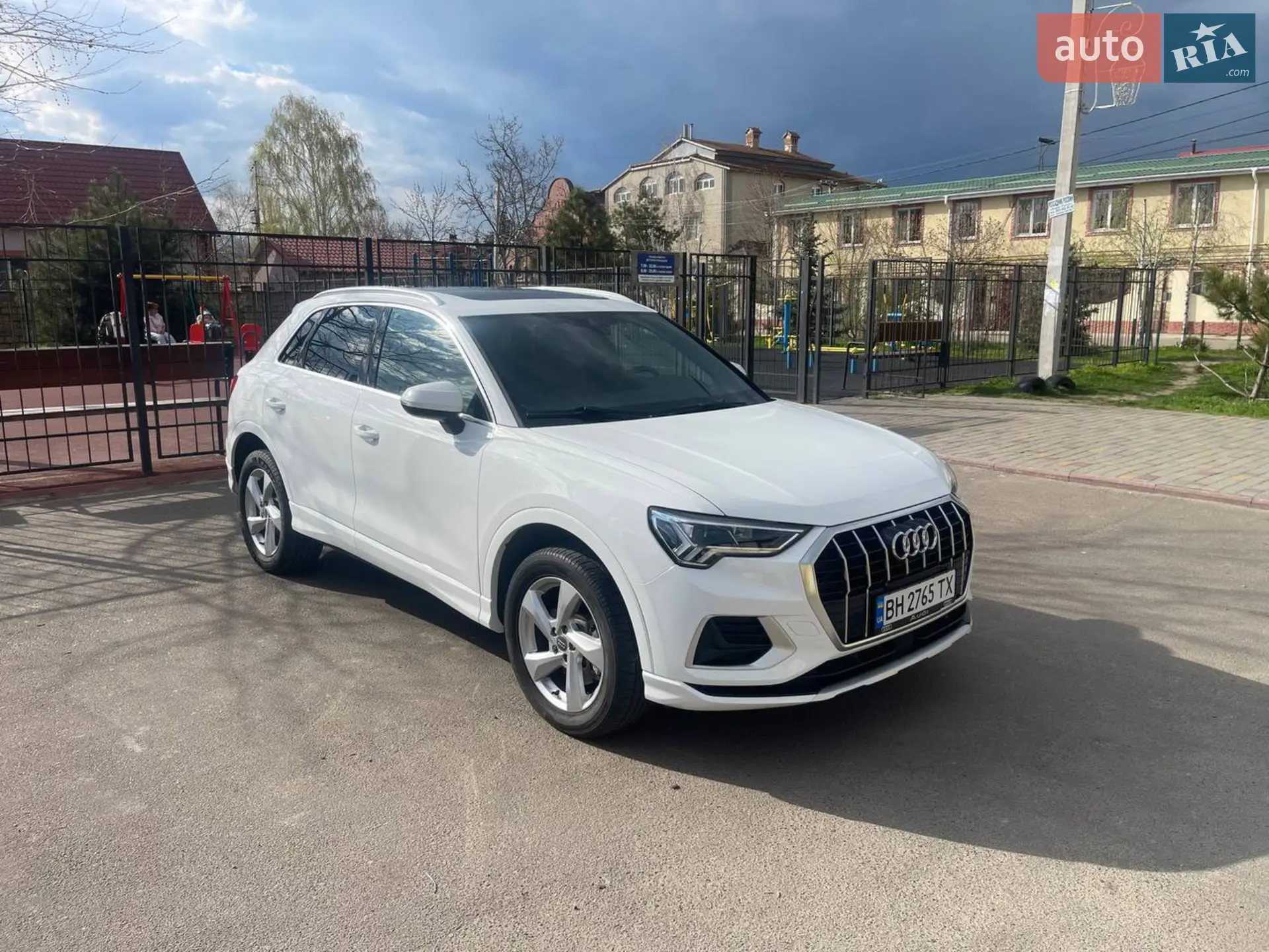 2019 Audi Q3 - мініатюра 3