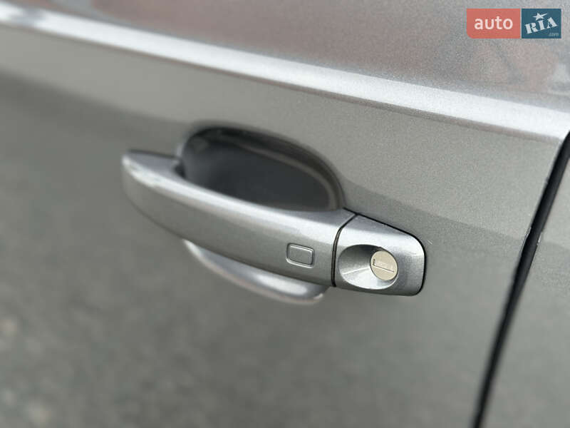 Позашляховик / Кросовер Audi Q3 2014 в Ужгороді фото 26 Позашляховик / Кросовер Audi Q3 2014 в Ужгороді