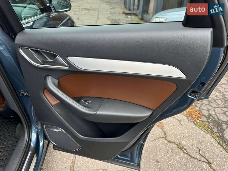 Внедорожник / Кроссовер Audi Q3 2018 в Полтаве