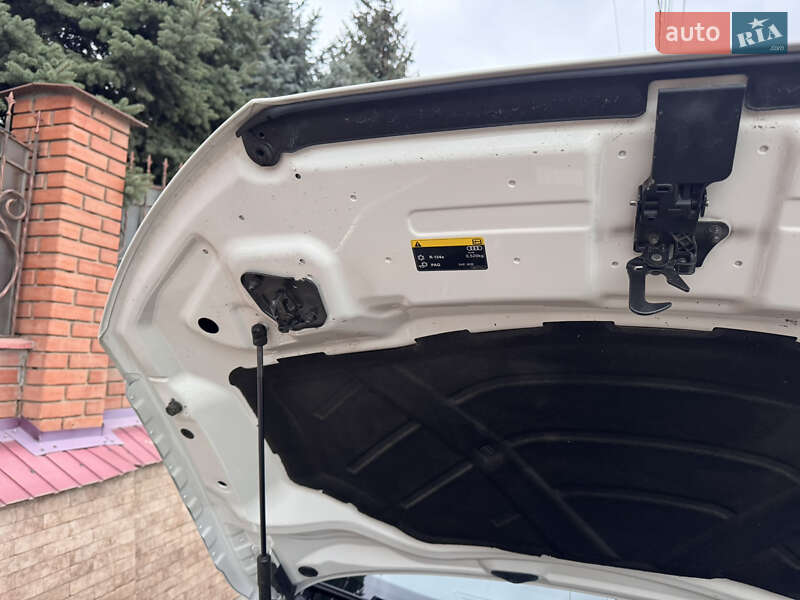 Позашляховик / Кросовер Audi Q3 2017 в Одесі