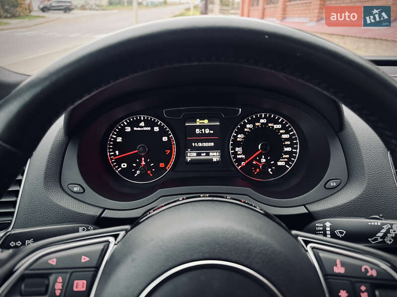 Позашляховик / Кросовер Audi Q3 2017 в Одесі