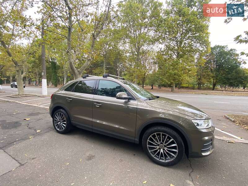 Позашляховик / Кросовер Audi Q3 2016 в Одесі