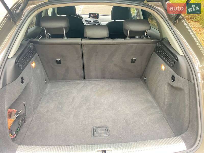 Позашляховик / Кросовер Audi Q3 2016 в Одесі