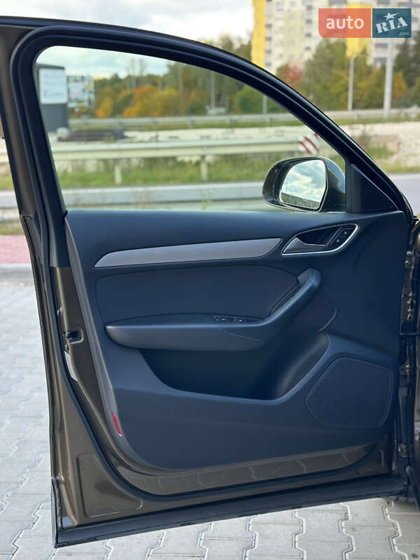 Внедорожник / Кроссовер Audi Q3 2012 в Тернополе фото 18 Внедорожник / Кроссовер Audi Q3 2012 в Тернополе