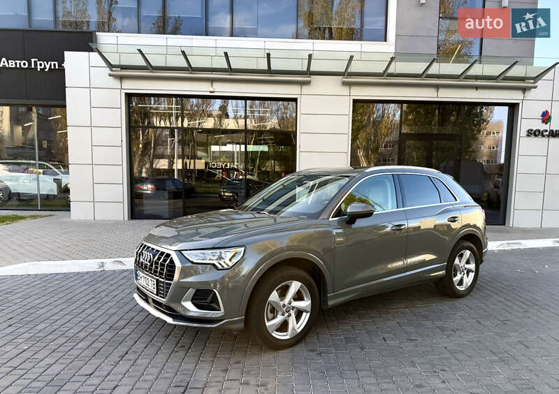 Позашляховик / Кросовер Audi Q3 2019 в Одесі фото 6 Позашляховик / Кросовер Audi Q3 2019 в Одесі